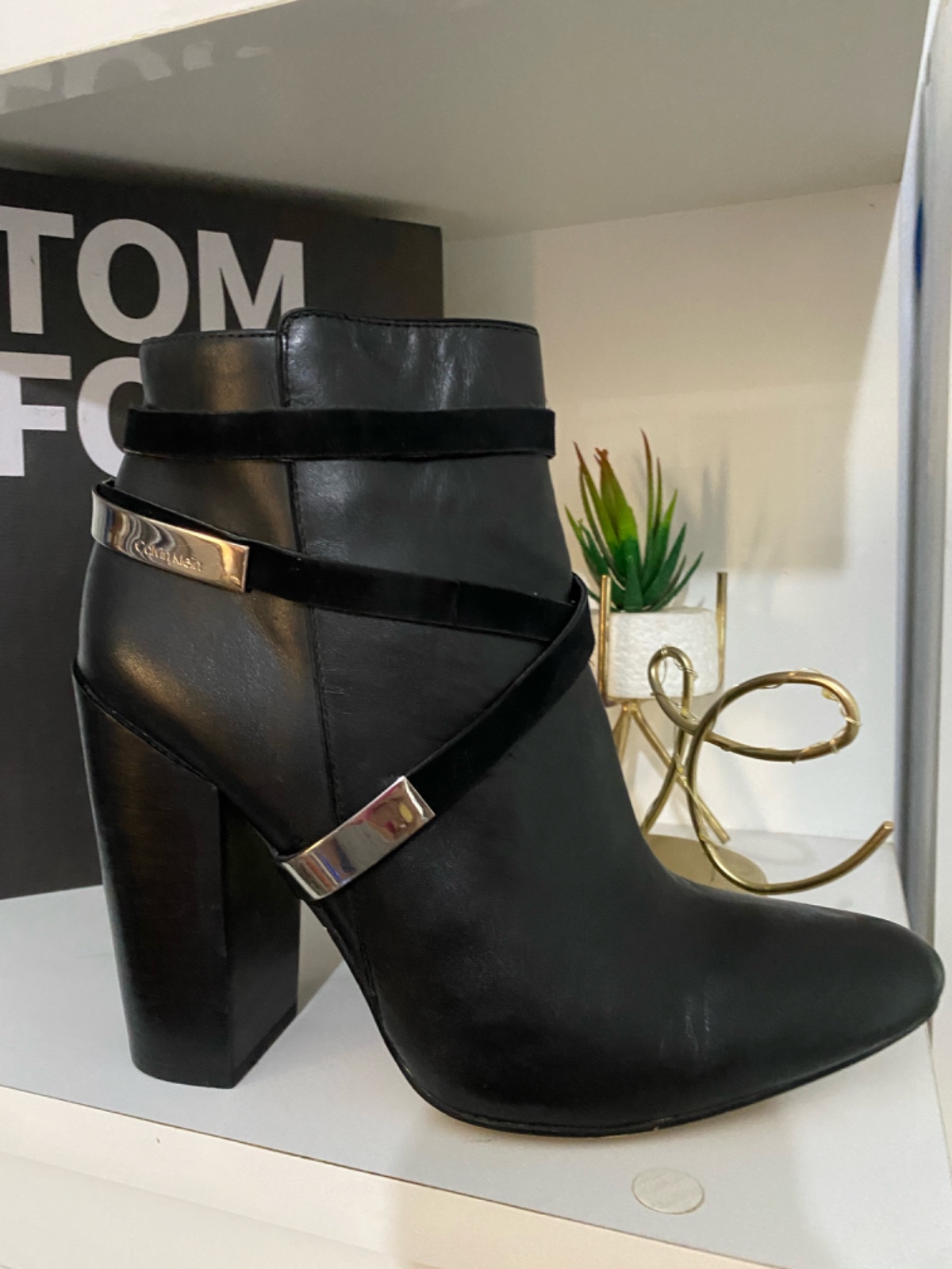 BOTTINE CUIR VERITABLE CALVIN KLIEN NEUF