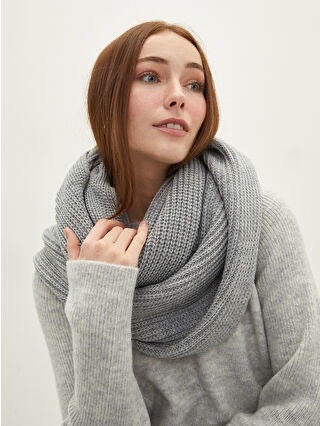 GRANDE ECHARPPE EN LAINE ZARA