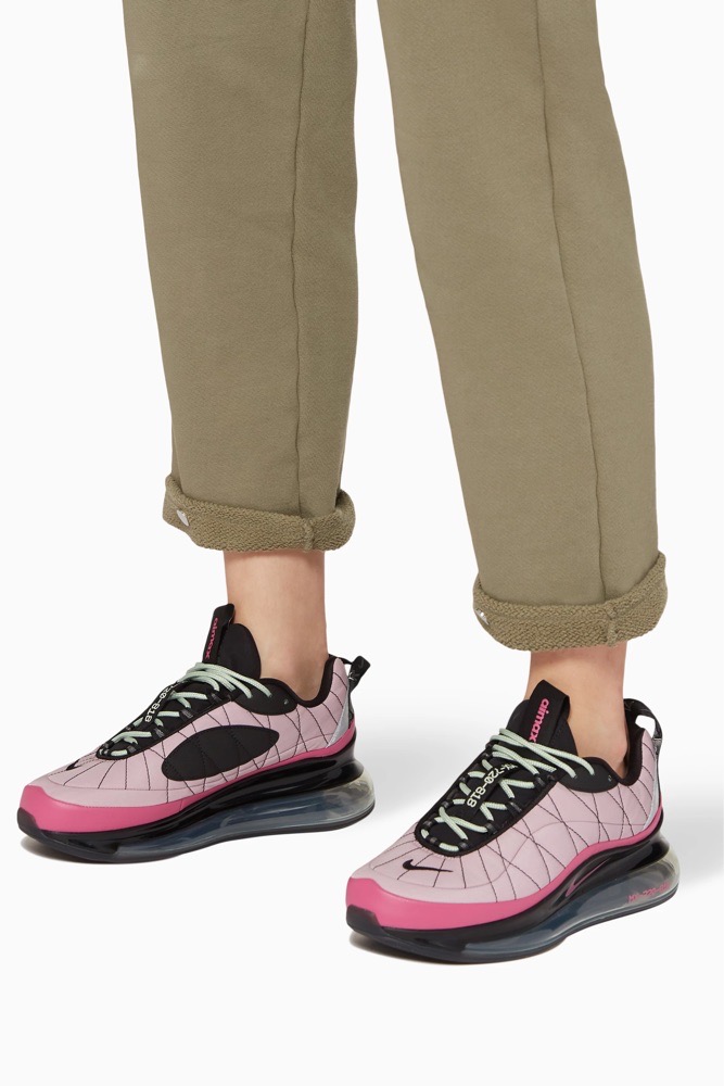 BASKETS PLATEFORME NIKE AIR MAX 820-712
