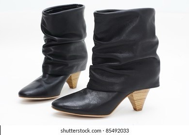 BOTTINES CUIR VERITABLE ZARA NEUF