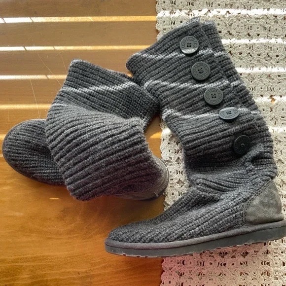 BOTTINE UGG AUTHENTIQUE
