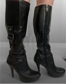 BOTTES TALON CUIR VERITABLE GUESS