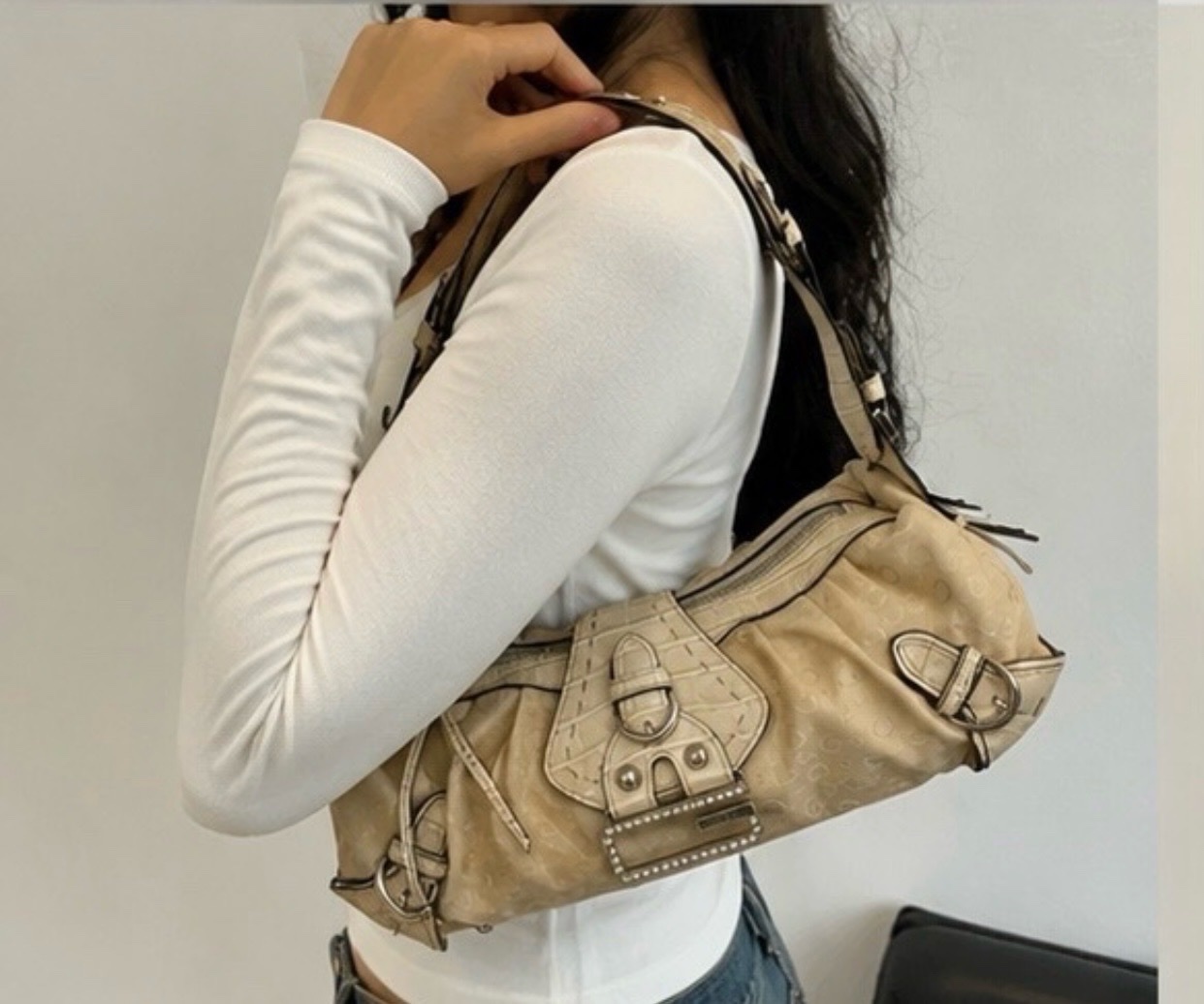 SAC BAGUETTE GUESS