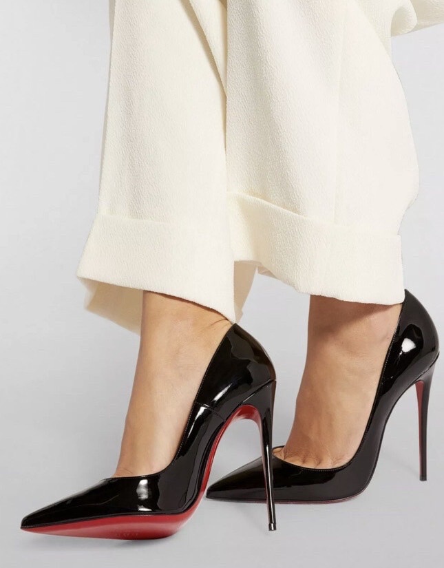 ESCARPIN CHRISTAIN LOUBOUTIN NEUF