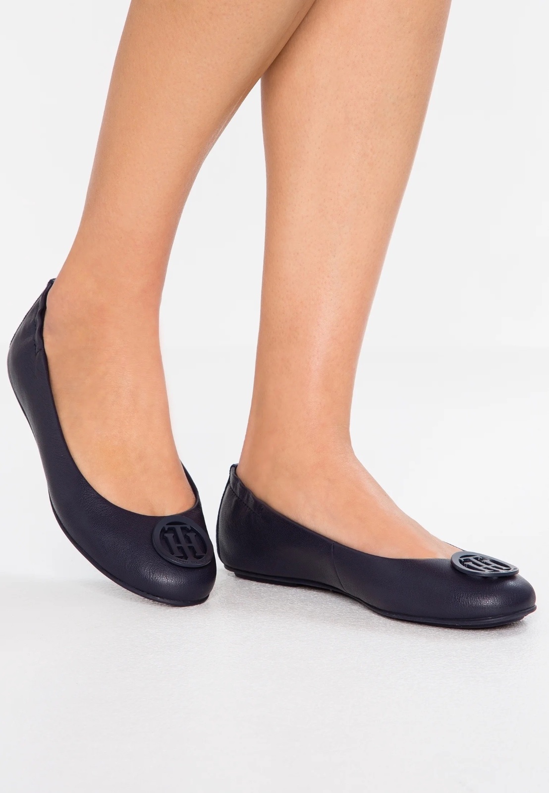 BALLERINE CUIR VERITABLE TOMMY HILFGER