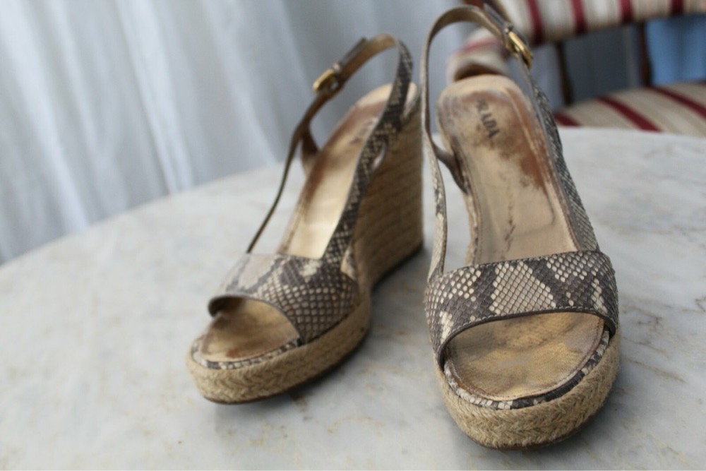 COMPENSE PRADA