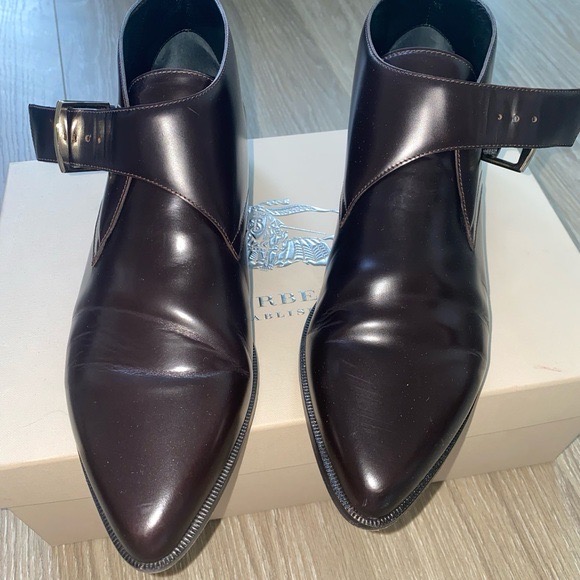 BOOTS CUIR VERITABLE BURBERRY 