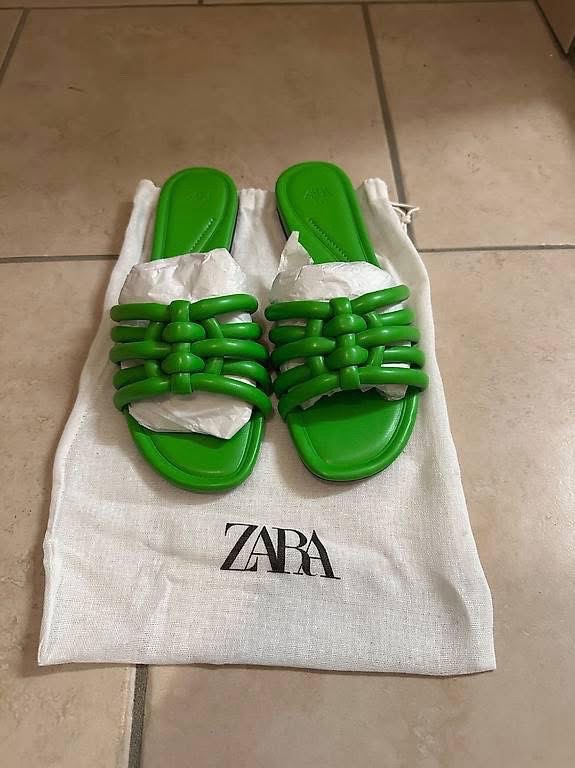 MULES ZARA NEUF