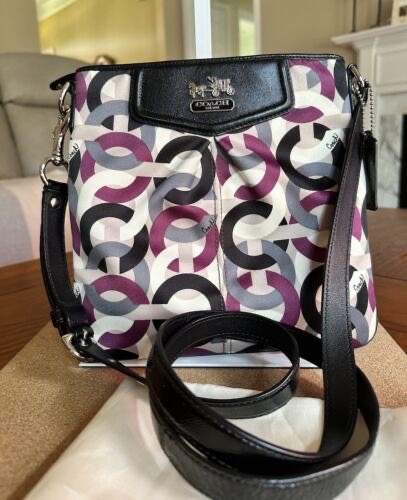SAC A BANDOULIERE COACH