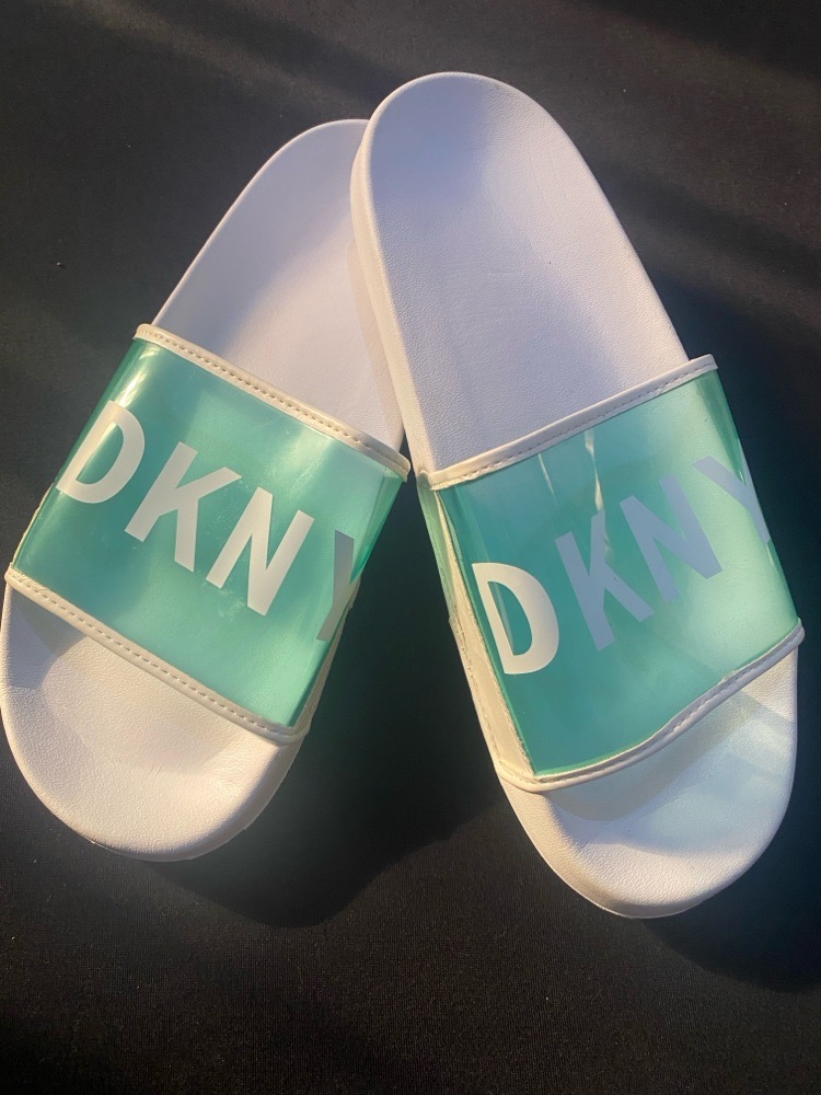 TONGS DKNY NEUF