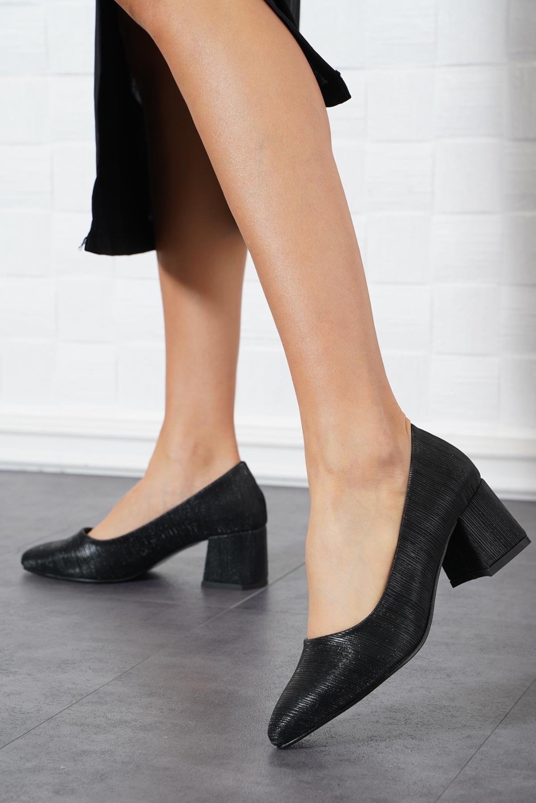 ESCARPIN CUIR VERITABLE KARL LAGAFERLD