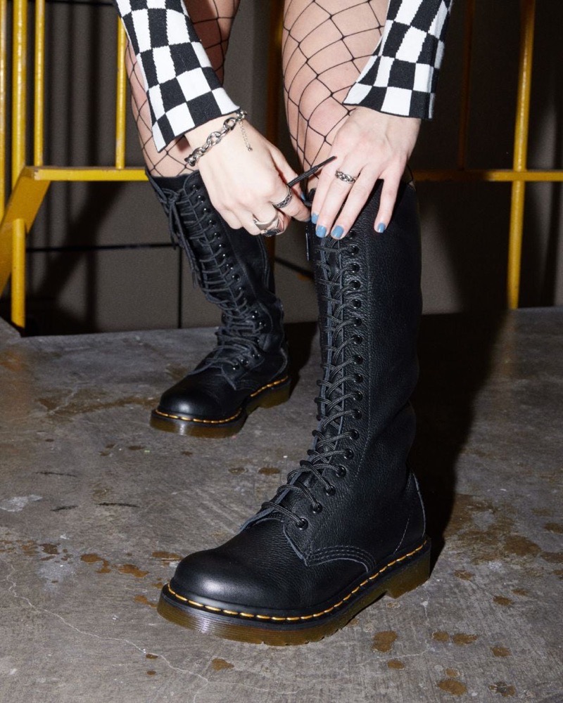 BITTES CUIR VERITABLE DR MARTINS AUTHENTIQUE