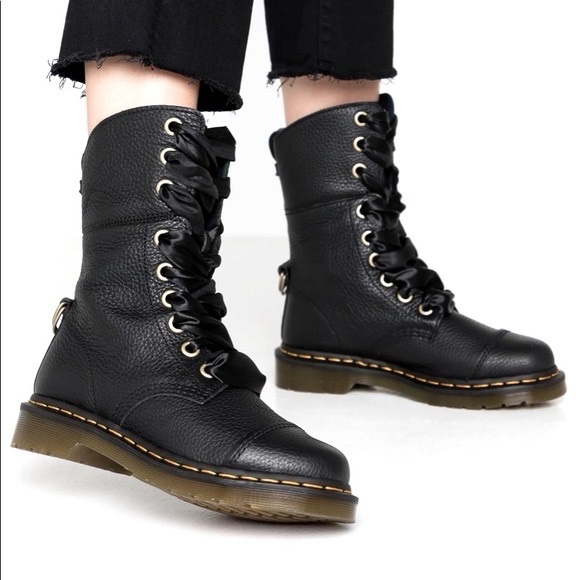 BOTTES CUIR VERITABLE DR MARTINS 
