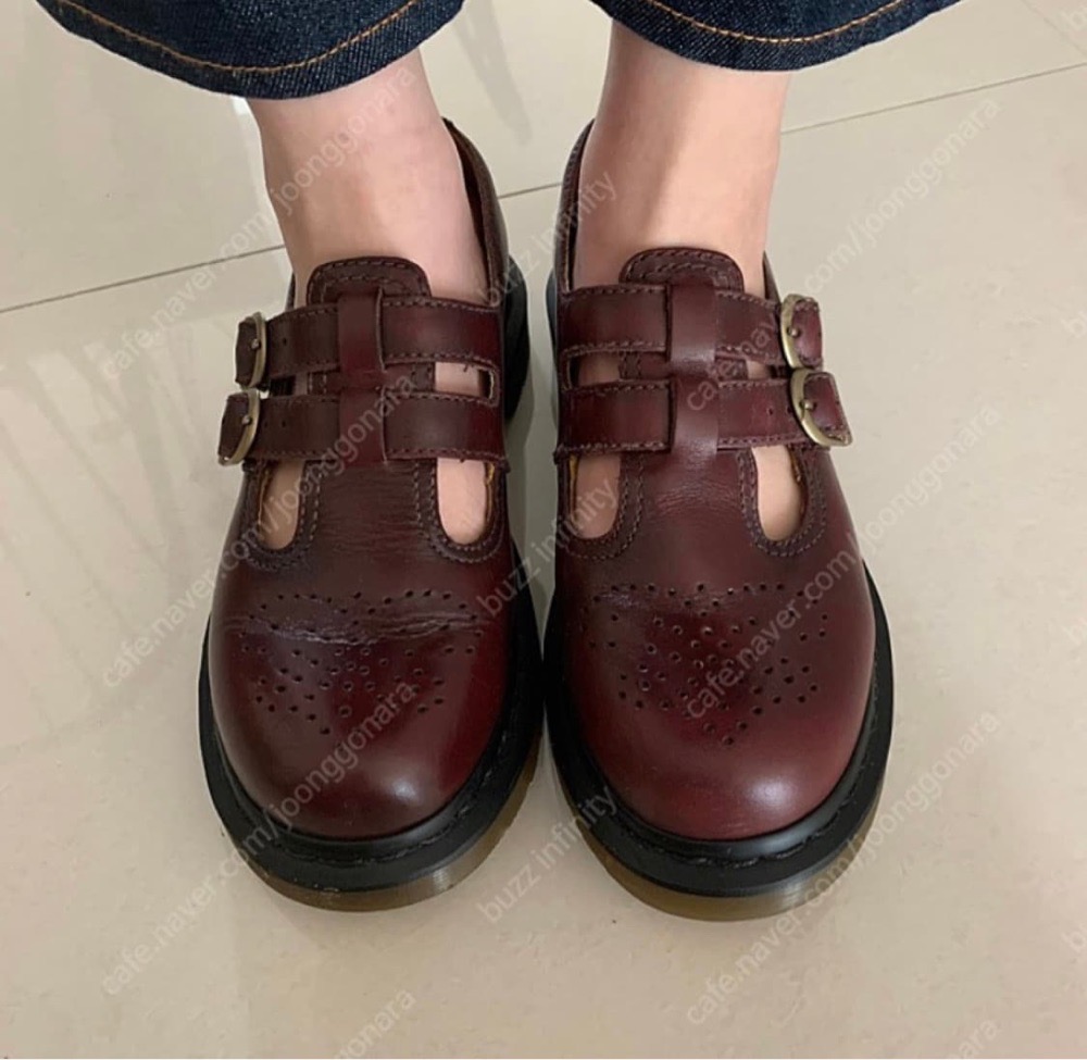 DERBIES DR MARTINS AUTHENTIQUE