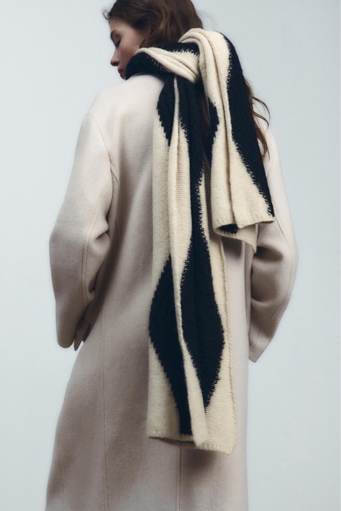 ECHARPE EN LAINE ZARA
