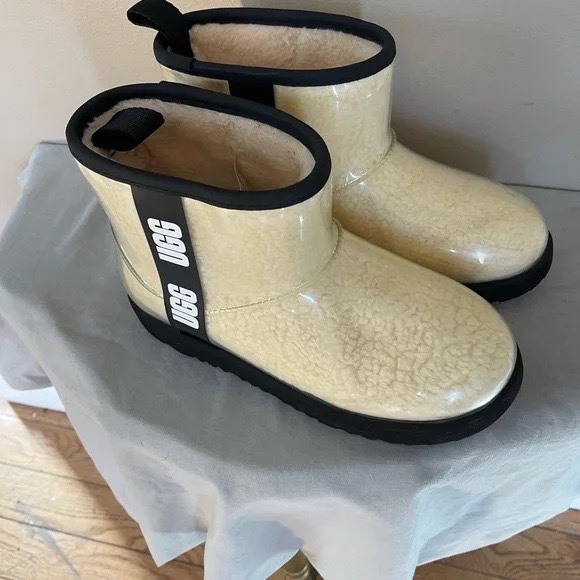 BOTTINE UGG 