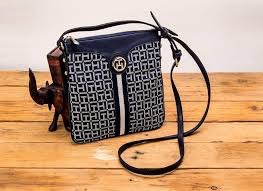 SAC A BANDOULIERE TOMMY HILFGER AUTHENIQUE
