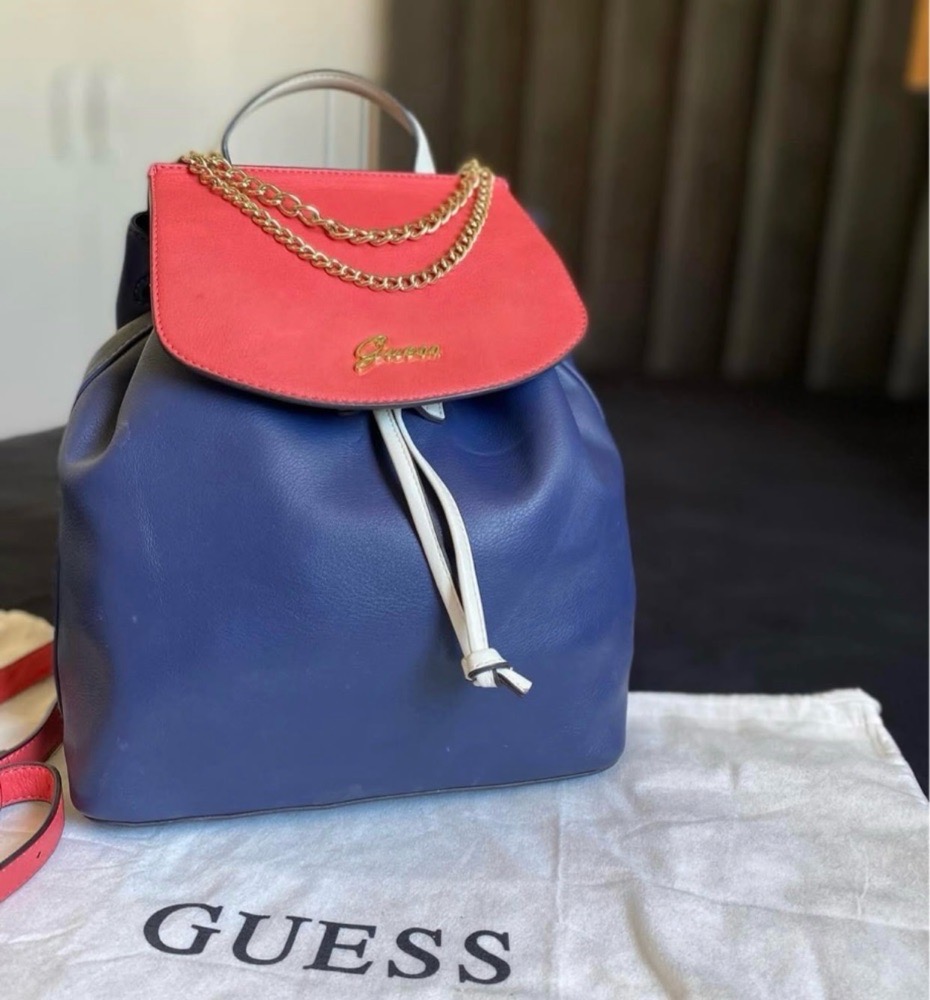 SAC A DOS GUESS NEUF