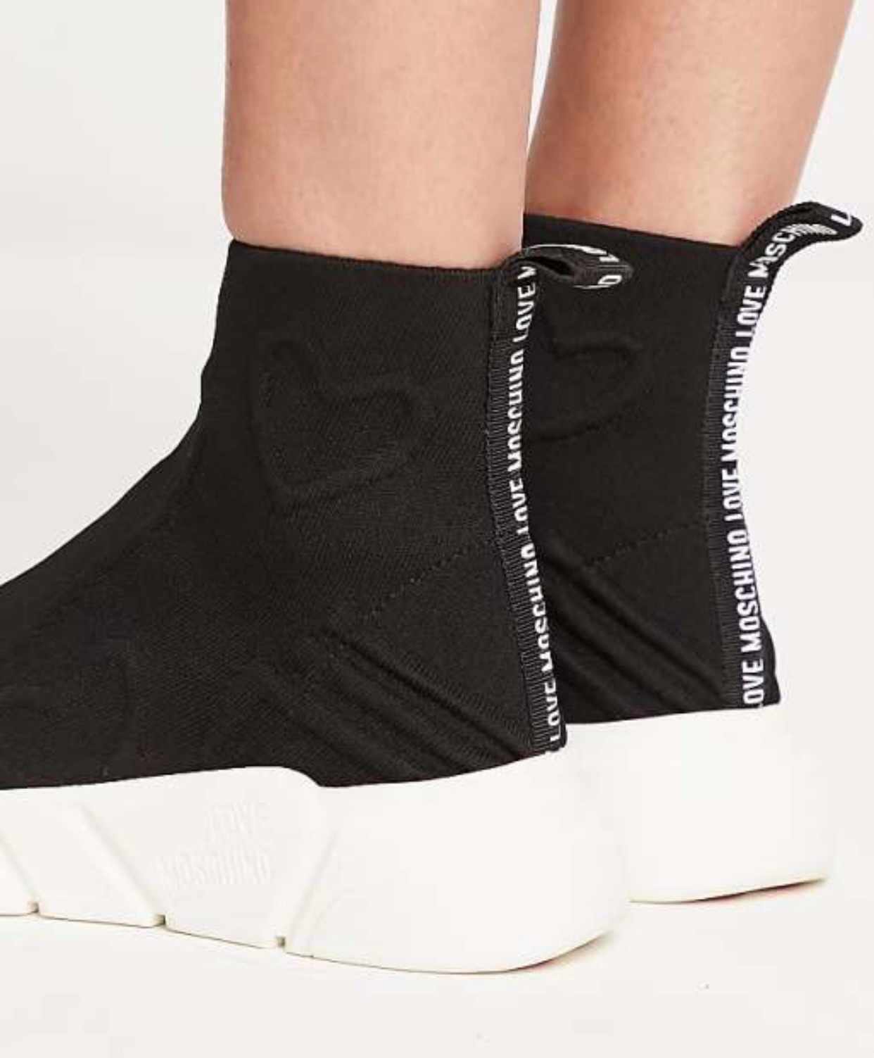 BACKETS PLATEFORE LOVE MOSCHINO