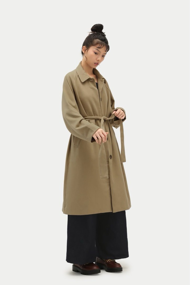 TRENCH TRES CHIC CONTENTS