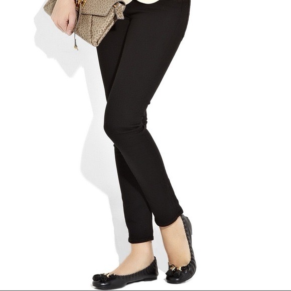 BALLERINE TORY BURCH