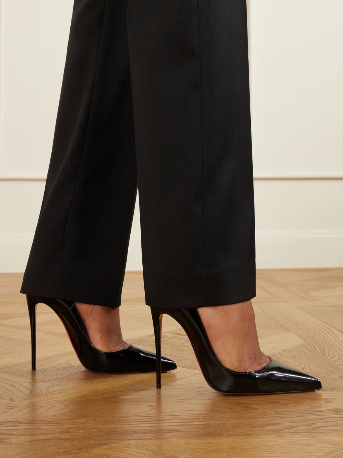 ESCARPIN TALON LOUBOUTIN NEUF