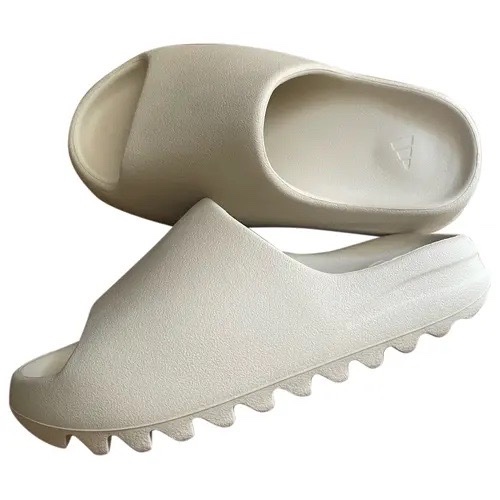 SABOTS ADIDAS YEZZI NEUF