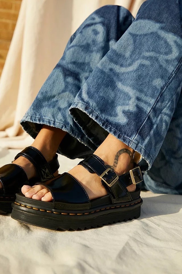 SANDALE PLATEFORME DR MARTINS