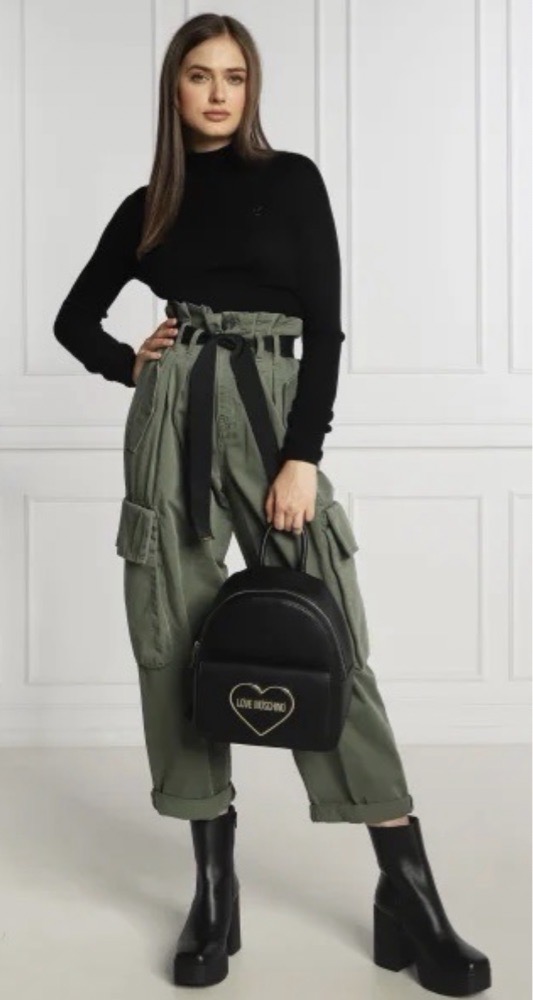 SAC A MAIN ET A DIS LOVE MOSCHINO AUTHENTIQUE
