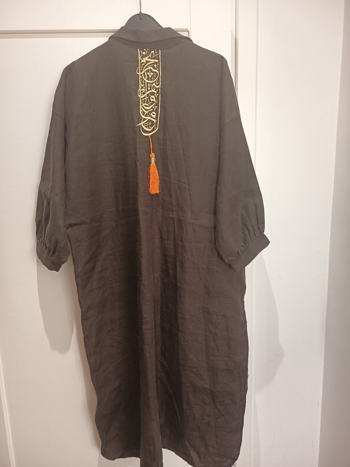 Robe en lin artisanale