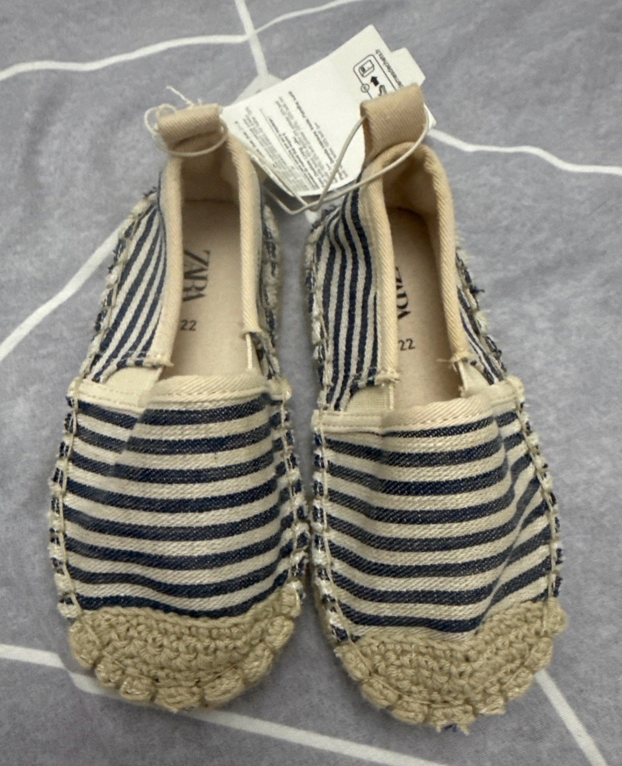 Mocassin bebe pointure 22