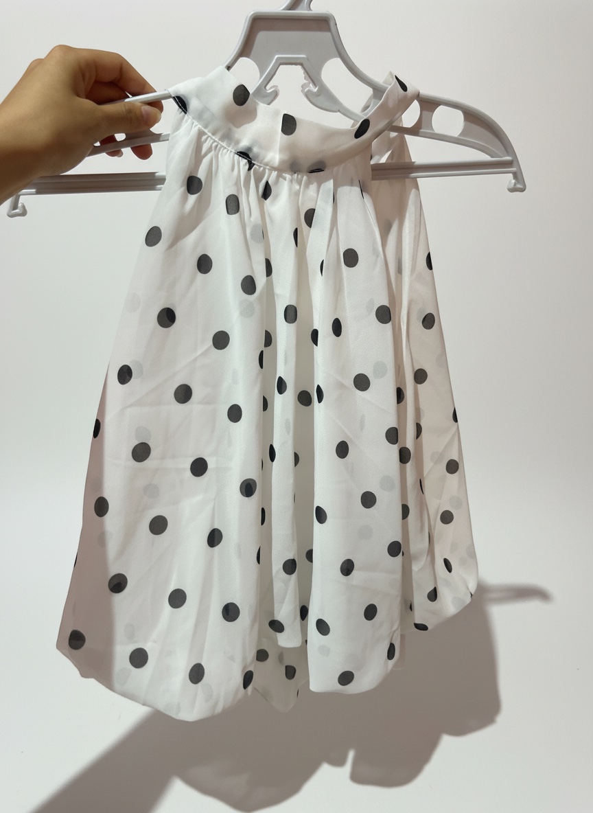 Top polka dots shein
