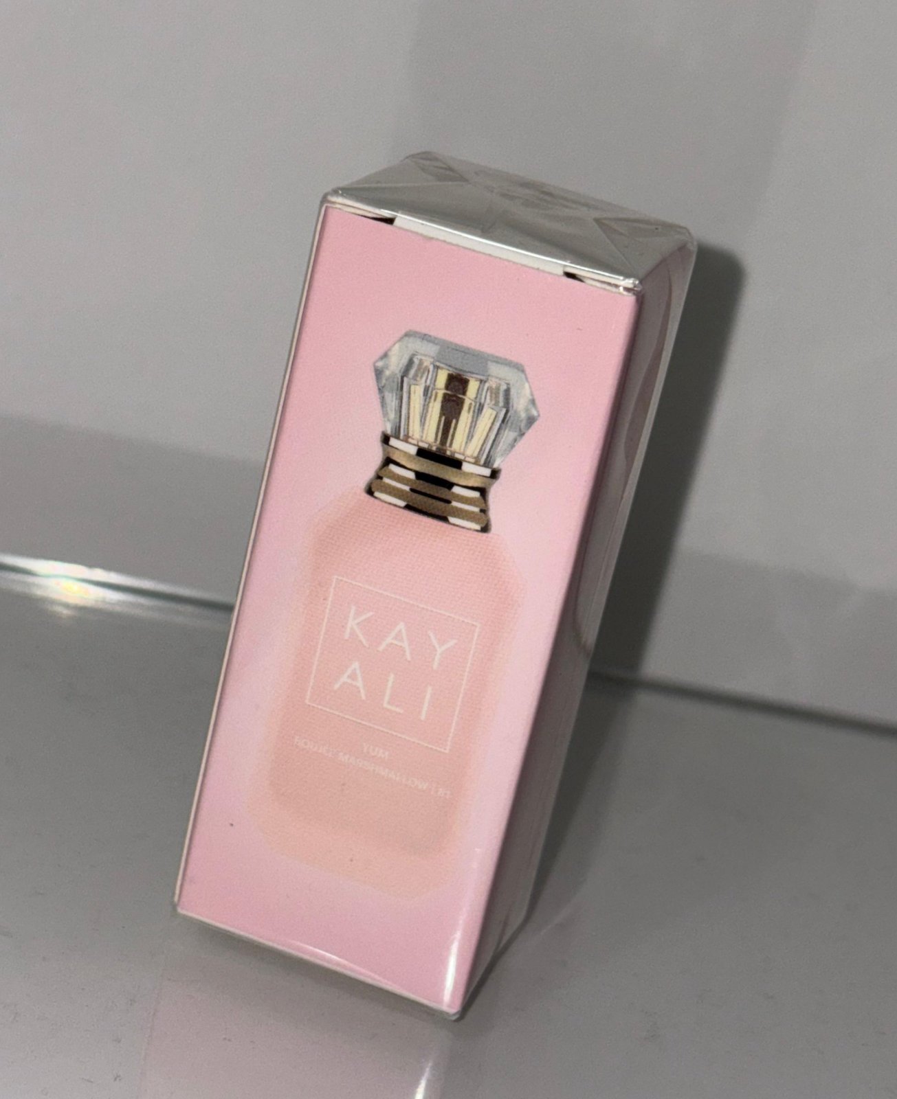 Parfum KAYALI Yum Boujee Marshmallow 81