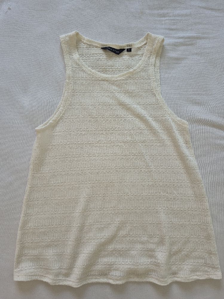 Haut blanc cassé