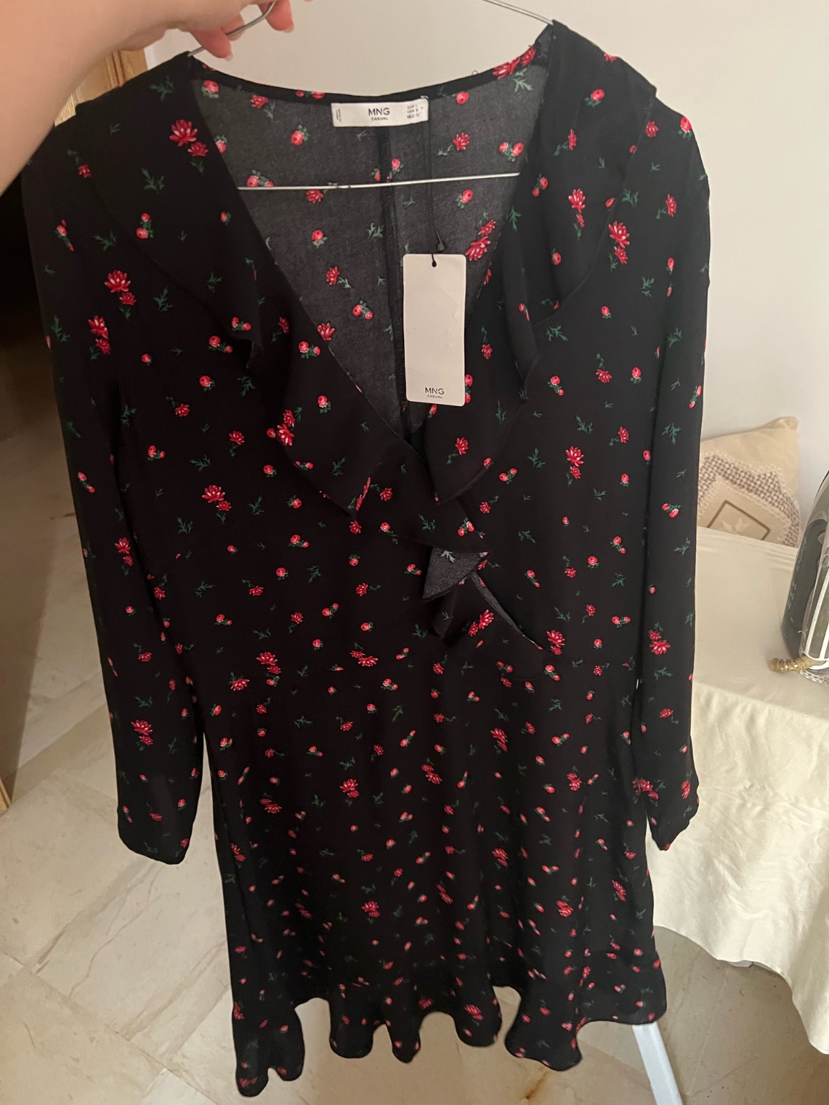 Robe mango à fleurs neuve taille L