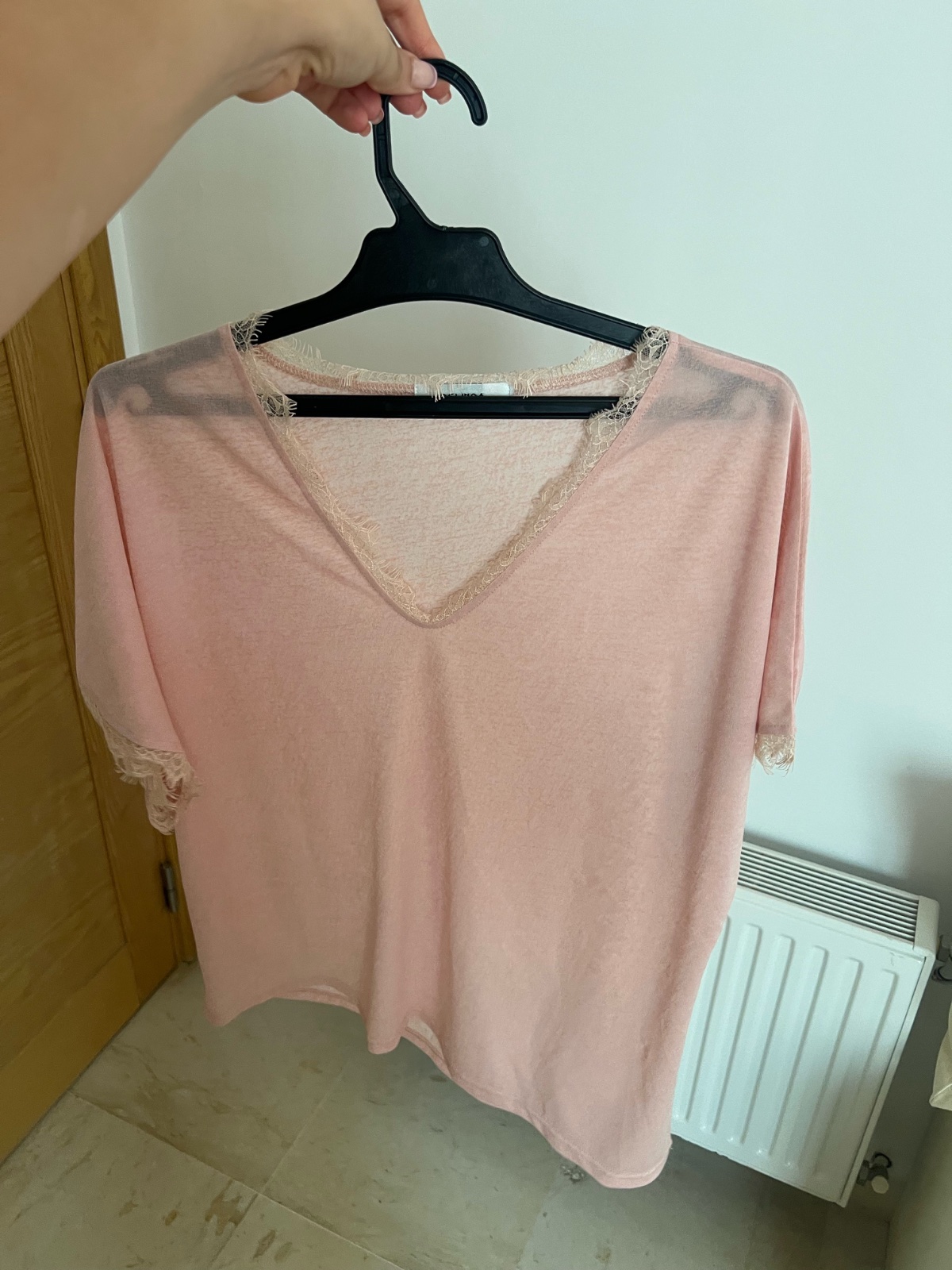 Pull avec de la dentelle neuf