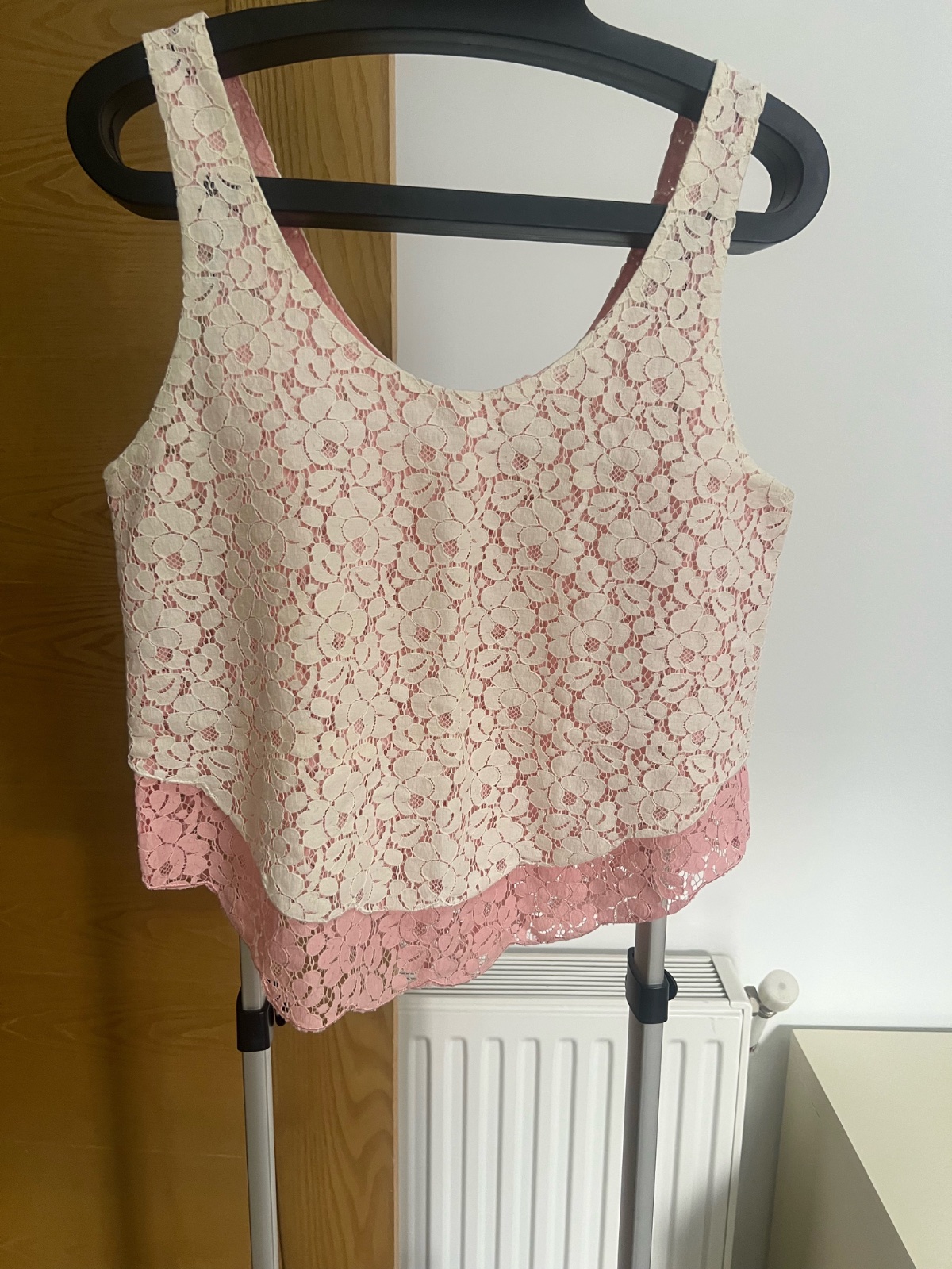 Top en dentelle la taille s