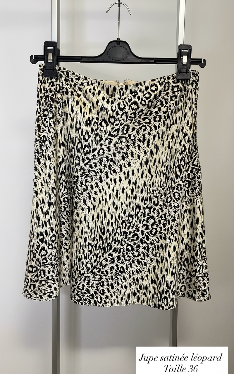Jupe imprimée leopard satinée s