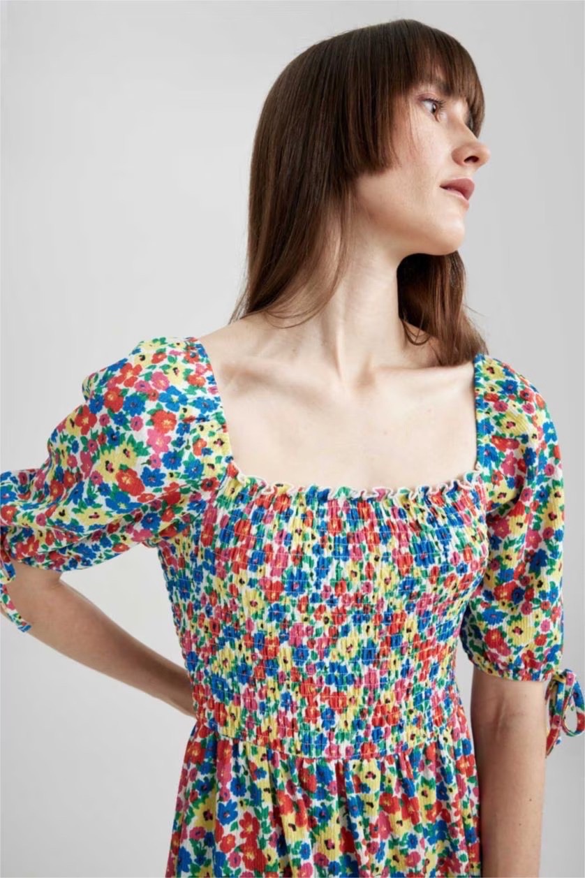 Robe fleurie magnifique ❤️❤️❤️