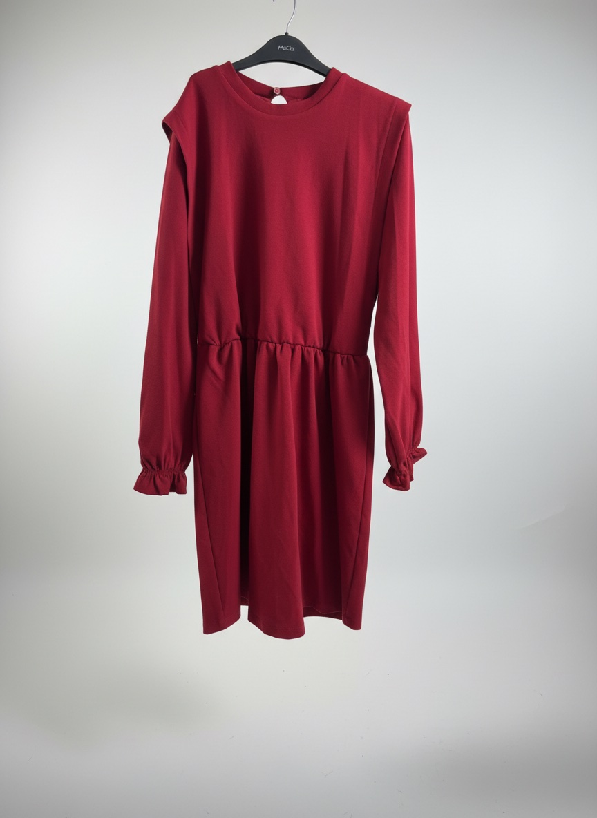 Robe rouge classique