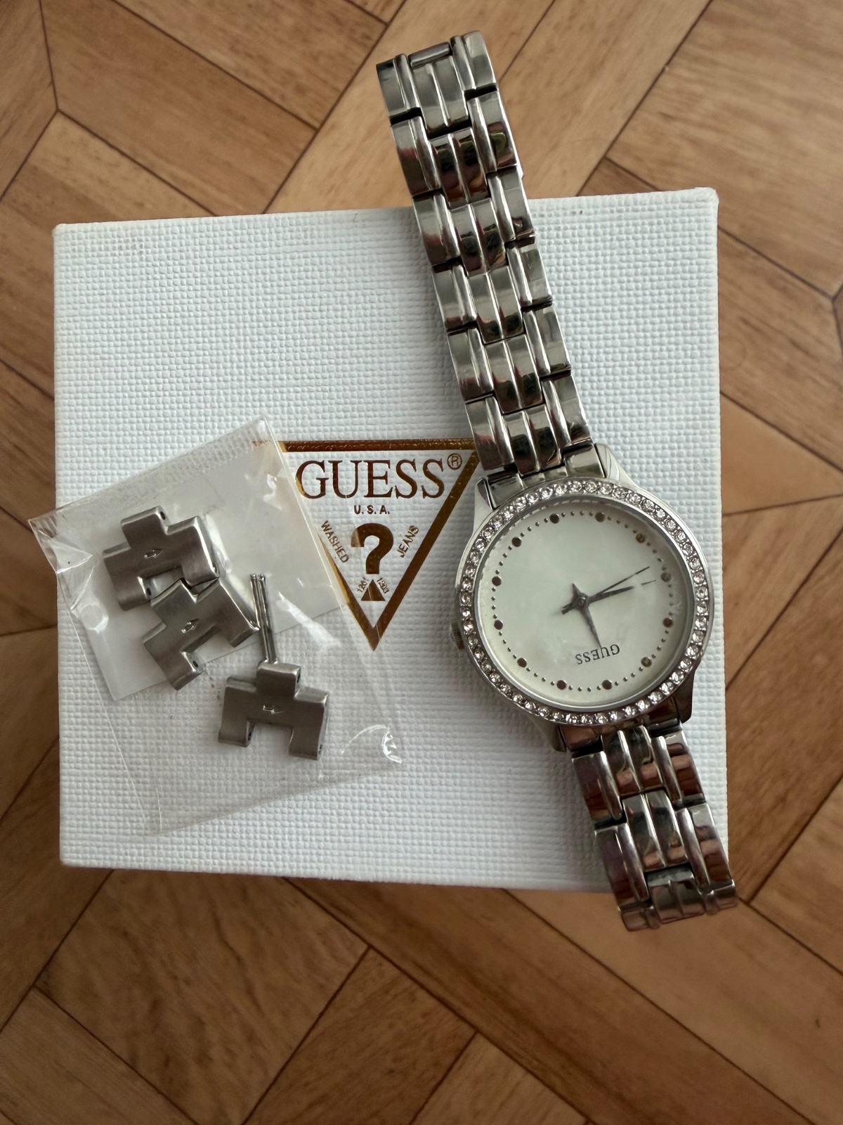 Montre guess femme