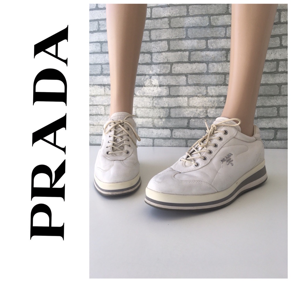 PRADA authentique 