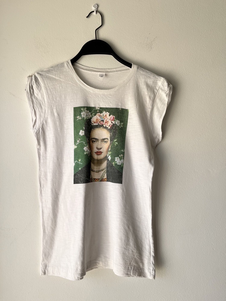 très jolie pull taille S