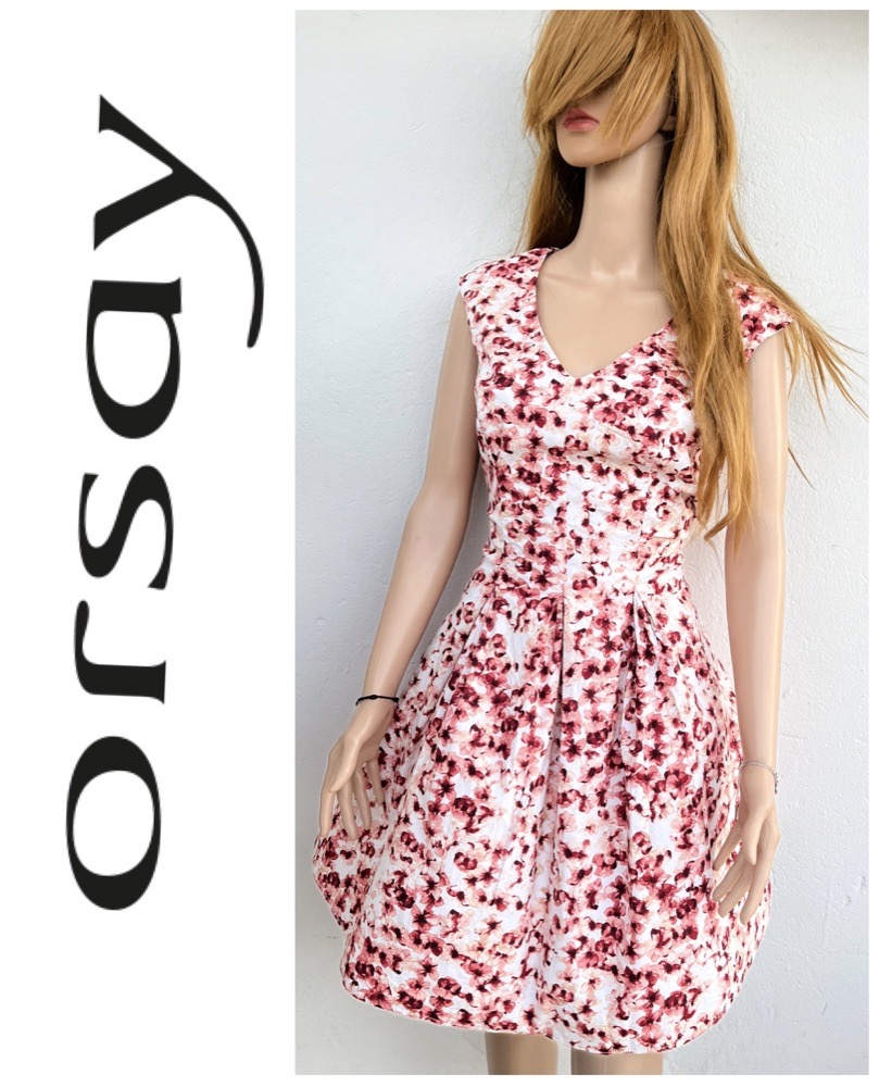 très jolie robe florale taille M de la marque Orsay neuf 