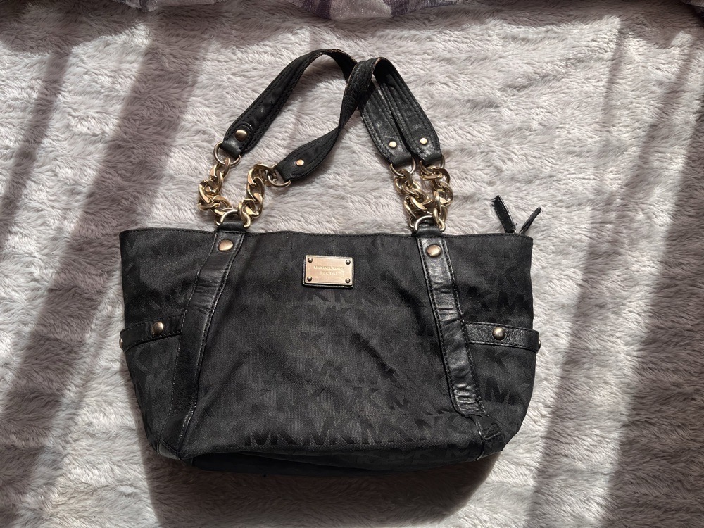 sac à main 👜 Michael kors authentique avec numéro de série