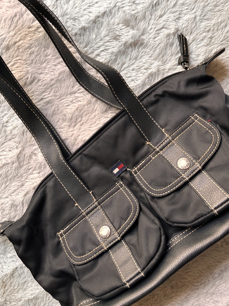 sac baguette Tommy Hilfiger authentique 