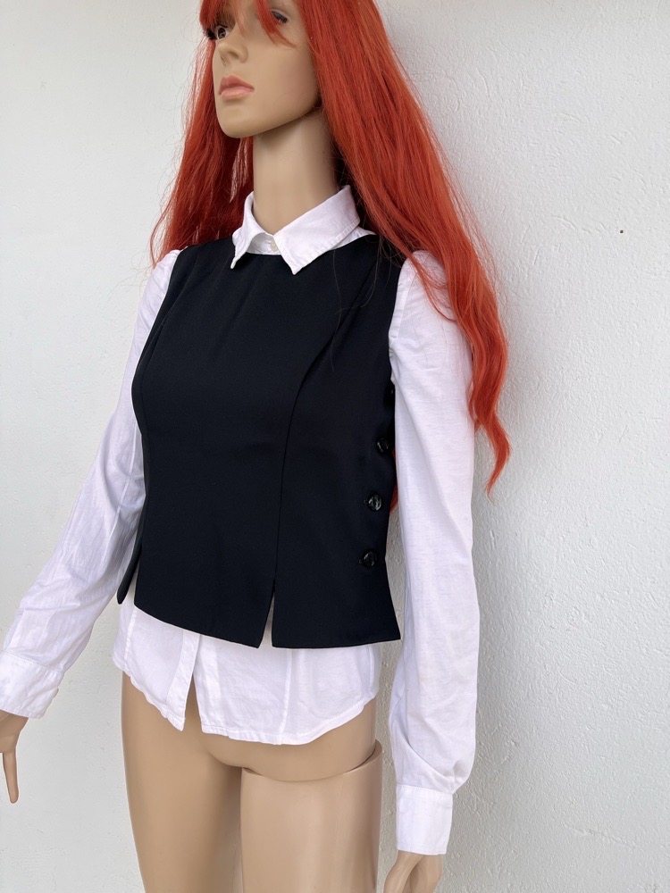 blouse noir sans chemise 