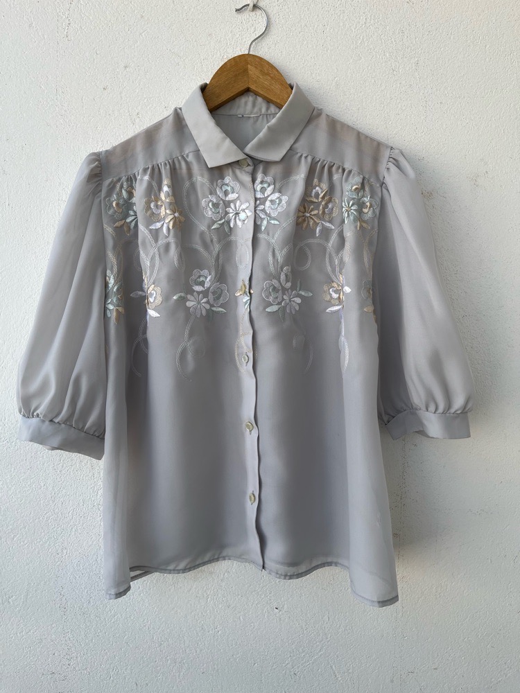 Chemise bouffantes over size bordreie