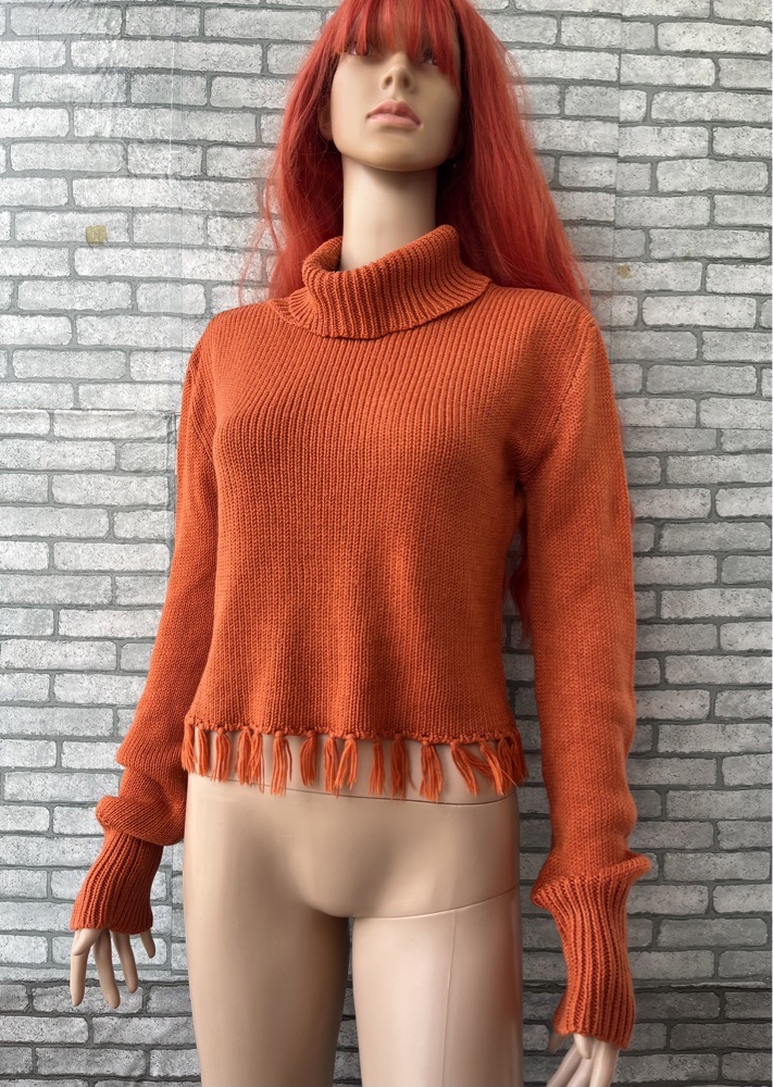 col roulé en maille fine , pull cropped orange 🍊 très tendance 