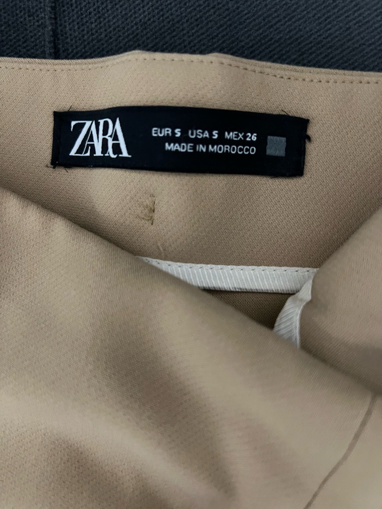 Short zara 